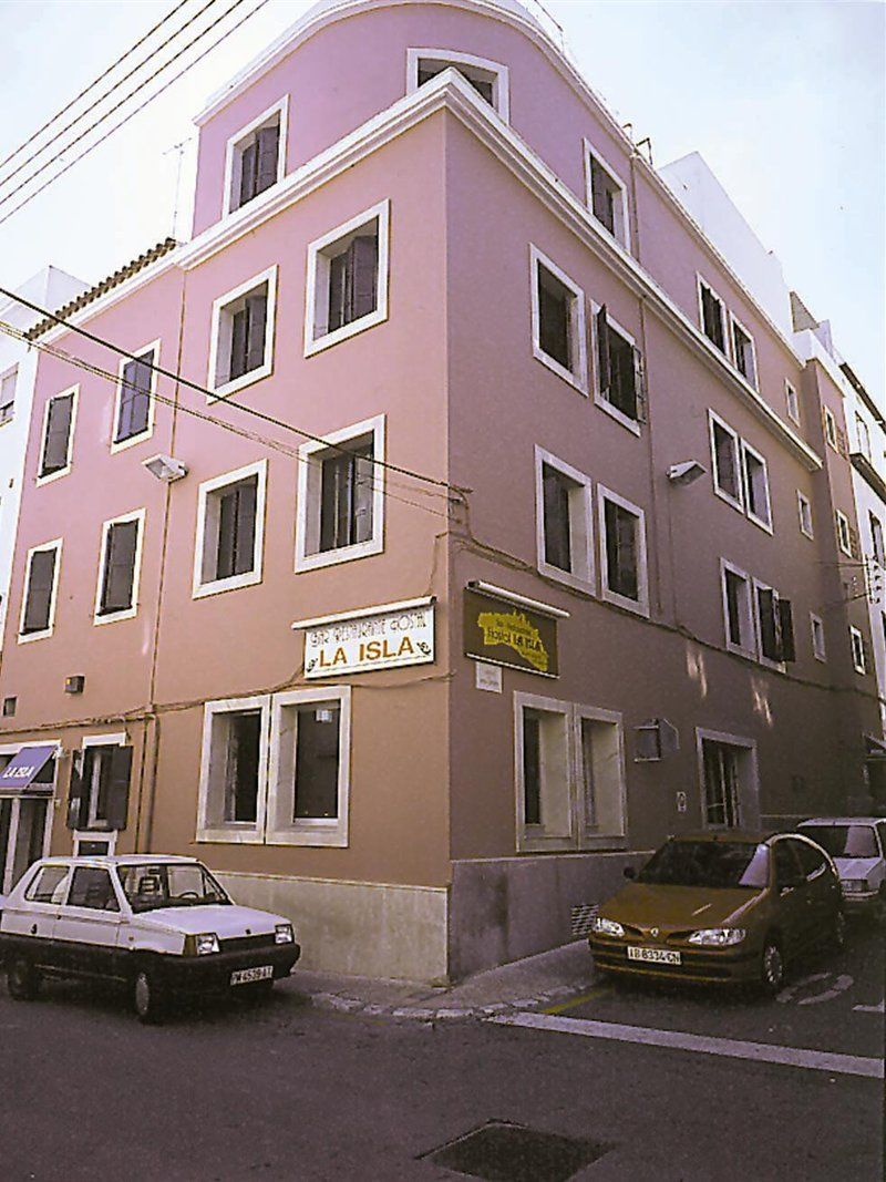 Hostal La Isla มาโอน ภายนอก รูปภาพ