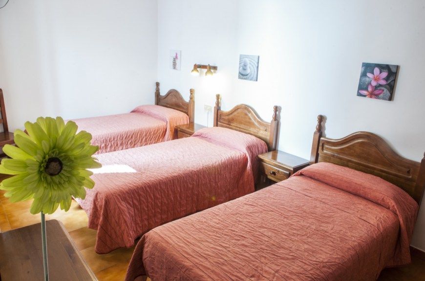 Hostal La Isla มาโอน ภายนอก รูปภาพ
