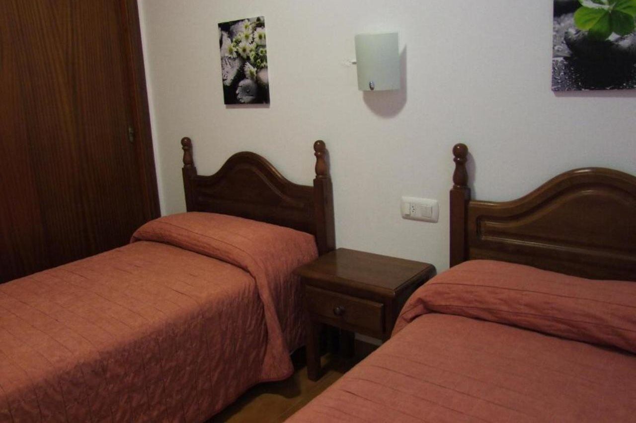 Hostal La Isla มาโอน ภายนอก รูปภาพ